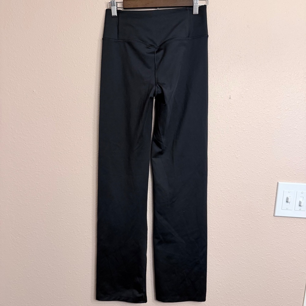 Nike Womens Dri-FIT Straight Leg Training Pants Black AQ2669-010 Medium